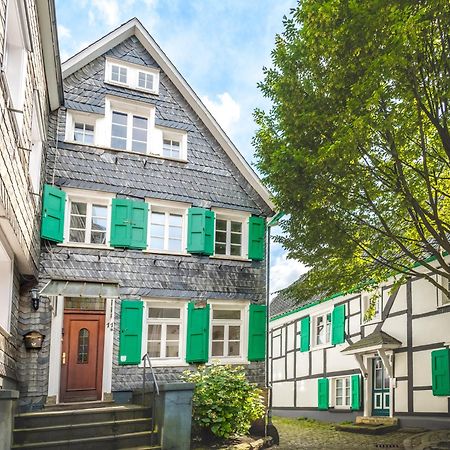 Kuesterhaus Graefrath Solingen Buitenkant foto